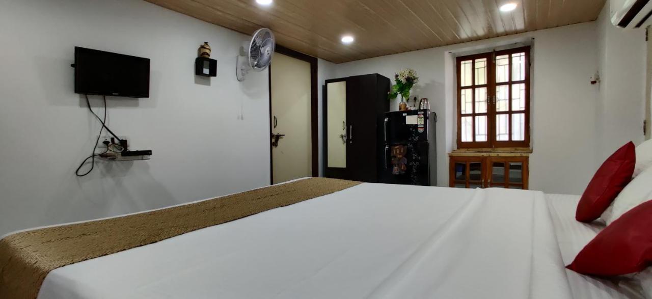Hotel Mj Beach Resort Baga Luaran gambar