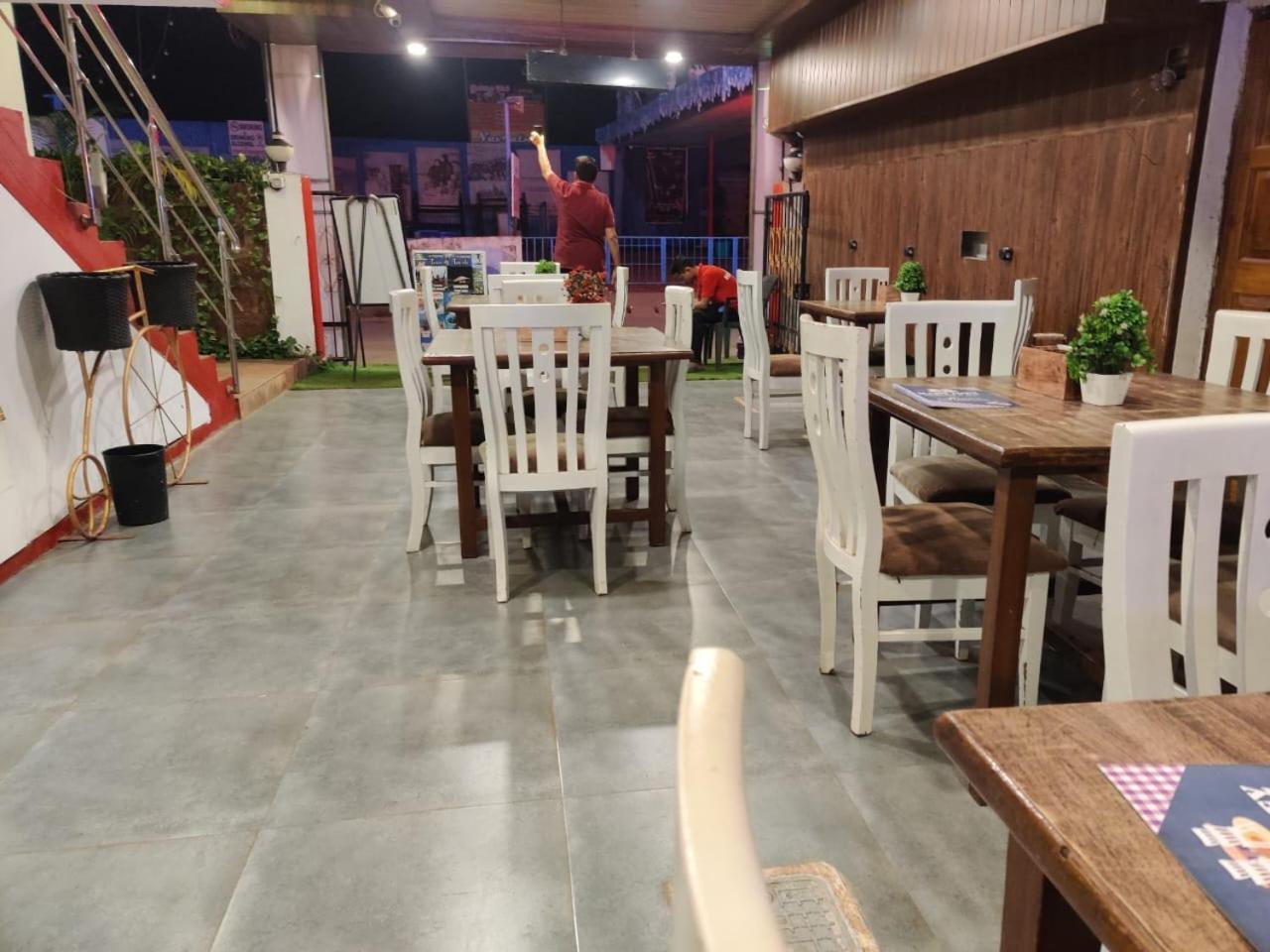 Hotel Mj Beach Resort Baga Luaran gambar