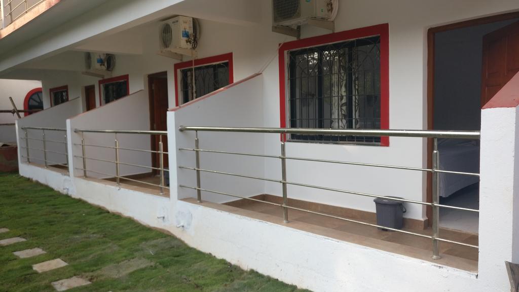 Hotel Mj Beach Resort Baga Luaran gambar
