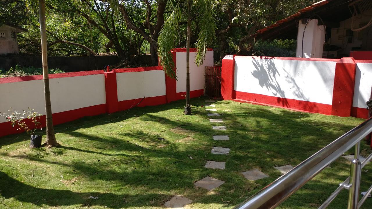 Hotel Mj Beach Resort Baga Luaran gambar
