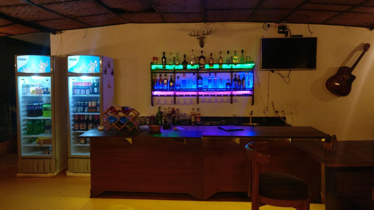 Hotel Mj Beach Resort Baga Luaran gambar