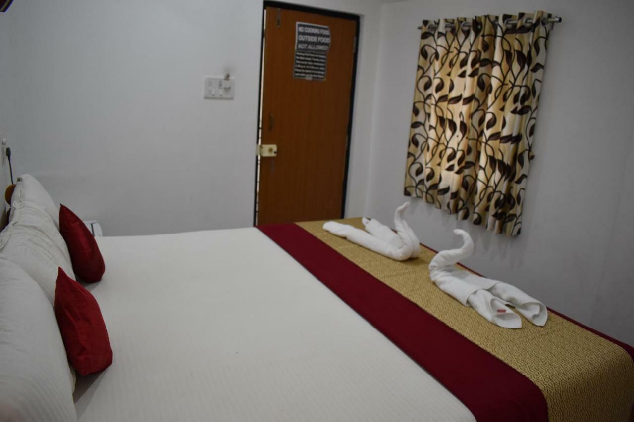 Hotel Mj Beach Resort Baga Luaran gambar